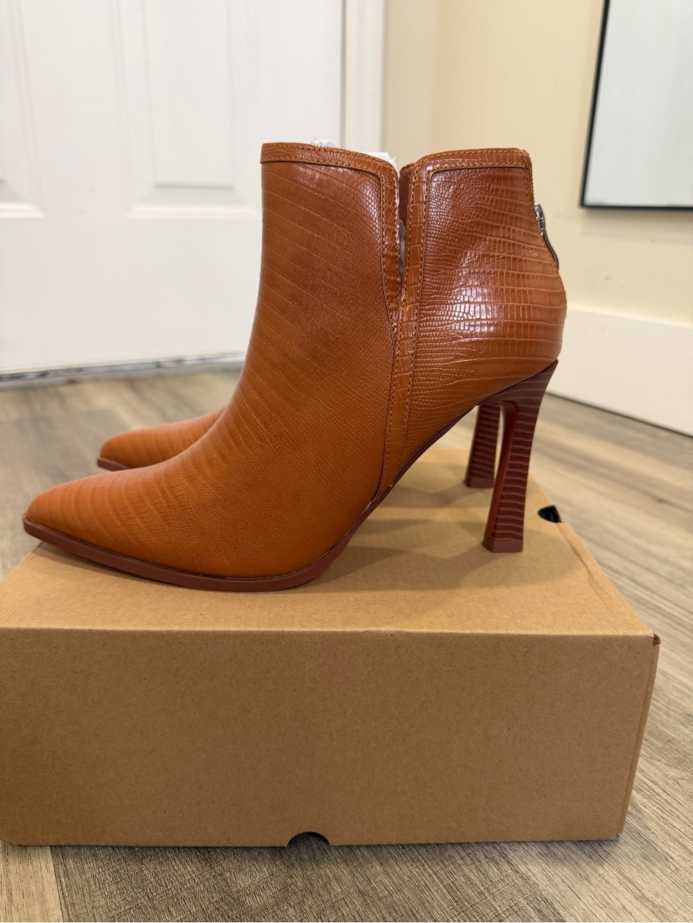 Cognac Pointed Toe Ankle Boot with Sculpted Heel